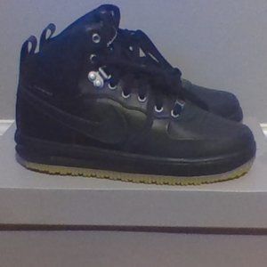 air force 1 kids shoe